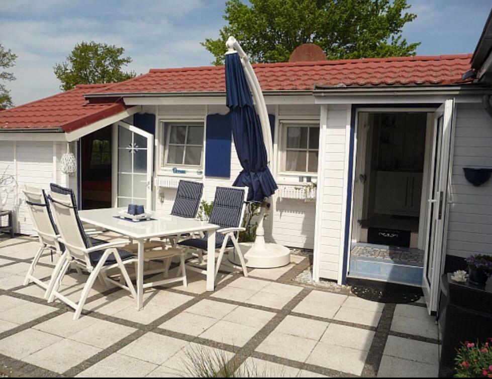 Ferienpark Vislust Haus De Graaf Niederlande Ijsselmeer Wervershoof Exterior foto